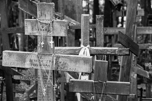An Eastern Orthodox cross in a graveyard 