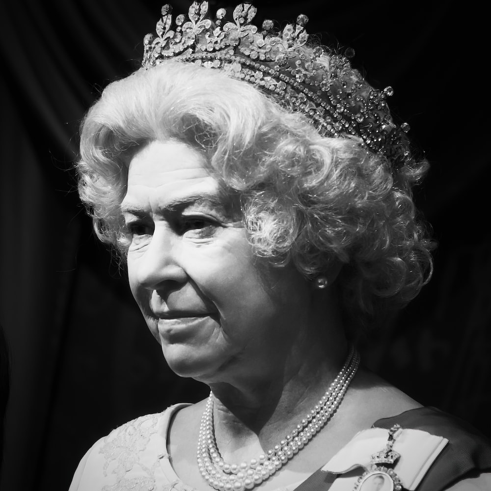 Queen Eleizabeth’s wax statue 